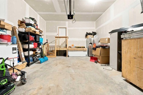 12 Corner Glen Row Ne, Calgary, AB 
