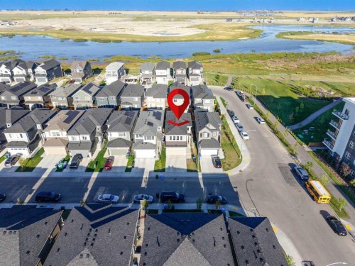 12 Corner Glen Row Ne, Calgary, AB 