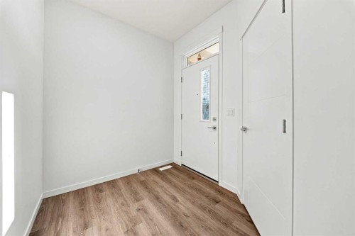 12 Corner Glen Row Ne, Calgary, AB 