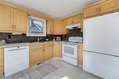 23 Hawksbrow Road Nw, Calgary, AB 