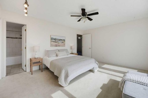 23 Hawksbrow Road Nw, Calgary, AB 
