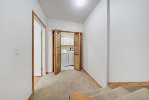 23 Hawksbrow Road Nw, Calgary, AB 