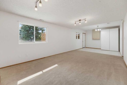 23 Hawksbrow Road Nw, Calgary, AB 