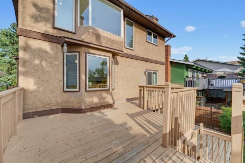 23 Hawksbrow Road Nw, Calgary, AB 
