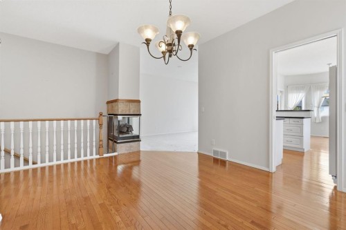 112 Shannon Road Sw, Calgary, AB 