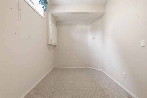 112 Shannon Road Sw, Calgary, AB 