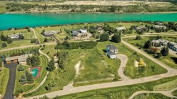 71 Emerald Bay Drive  Rural Rocky View County, AB T3Z 1E3