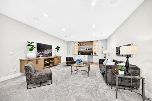 3743 36 Avenue Sw, Calgary, AB 