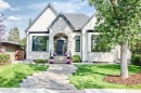 3743 36 Avenue Sw, Calgary, AB 
