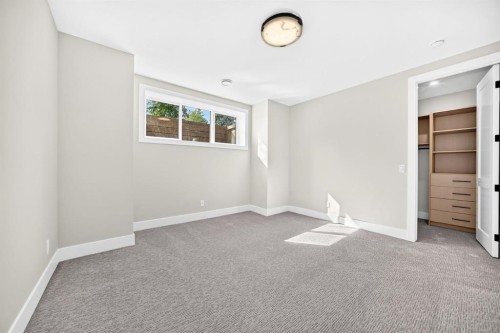 3743 36 Avenue Sw, Calgary, AB 