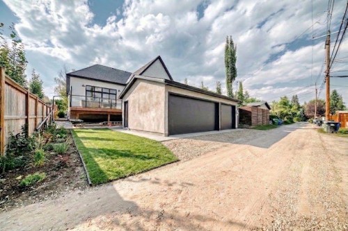 3743 36 Avenue Sw, Calgary, AB 