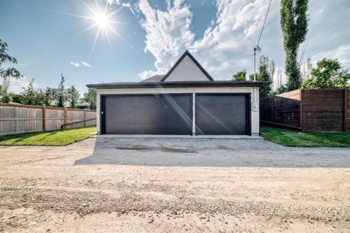 3743 36 Avenue Sw, Calgary, AB 