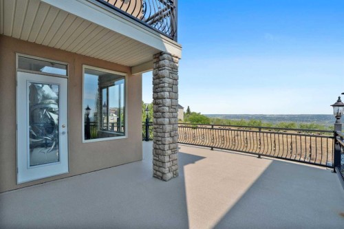 14 Coulee View Sw, Calgary, AB 