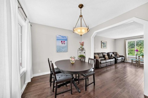 14 Douglasview Circle Se, Calgary, AB 
