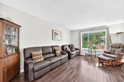 14 Douglasview Circle Se, Calgary, AB 