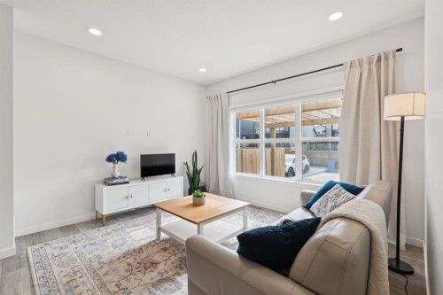 79 Masters Road Se, Calgary, AB 