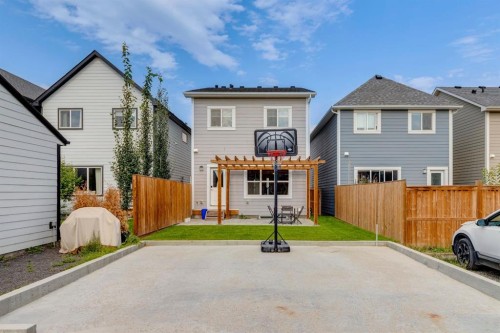 79 Masters Road Se, Calgary, AB 
