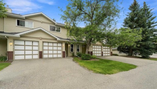 16 Harvest Glen Heights Ne, Calgary, AB 