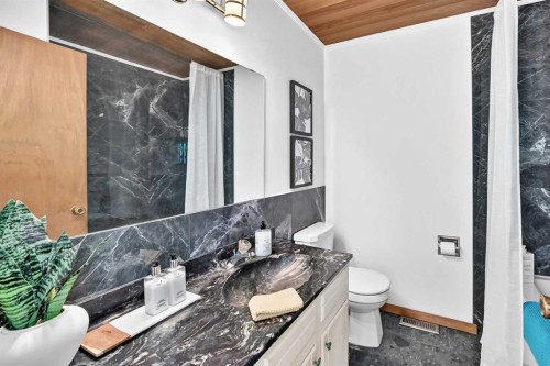 4408 Dalhart Road Nw, Calgary, AB 