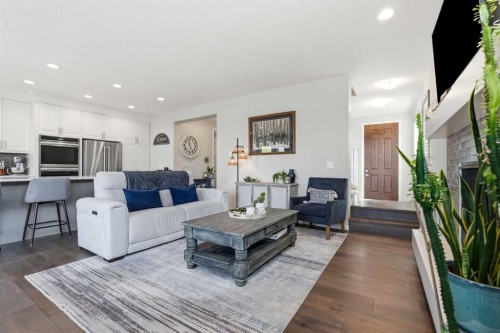 46 Cranarch View, Calgary, AB 