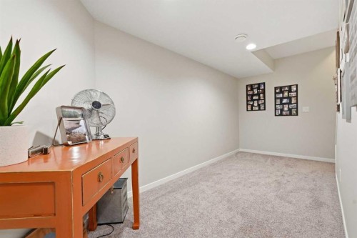 46 Cranarch View, Calgary, AB 