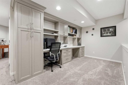 46 Cranarch View, Calgary, AB 