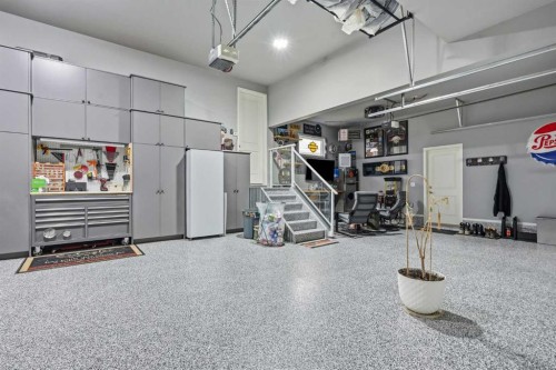 46 Cranarch View, Calgary, AB 
