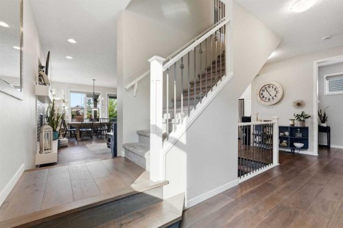 46 Cranarch View, Calgary, AB 