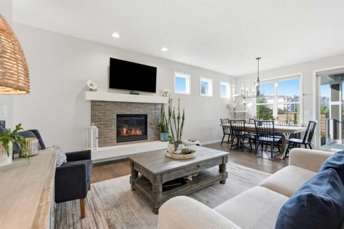46 Cranarch View, Calgary, AB 