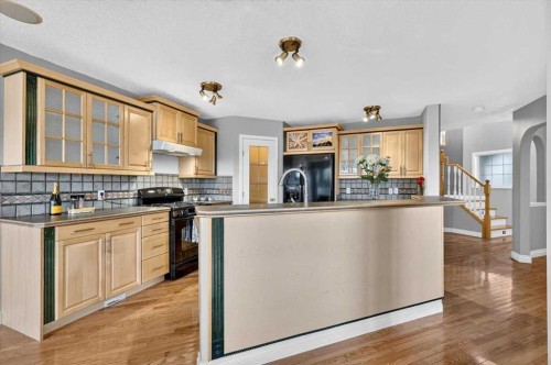 27 Arbour Stone Way Nw, Calgary, AB 