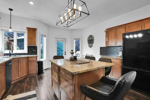 112 Aspen Creek Crescent, Strathmore, AB 