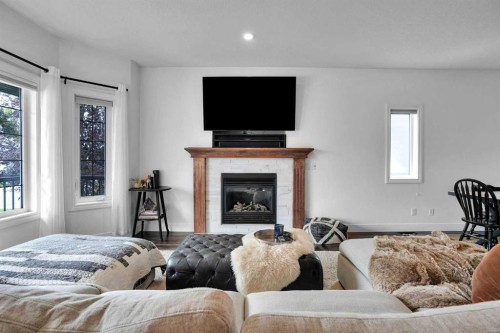 112 Aspen Creek Crescent, Strathmore, AB 
