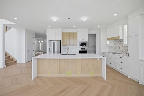 760 Savanna Crescent Ne, Calgary, AB 