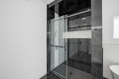760 Savanna Crescent Ne, Calgary, AB 