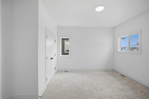 760 Savanna Crescent Ne, Calgary, AB 