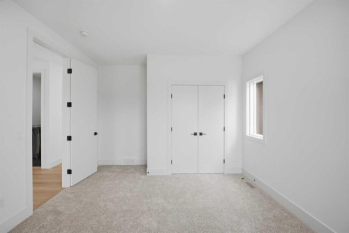 760 Savanna Crescent Ne, Calgary, AB 