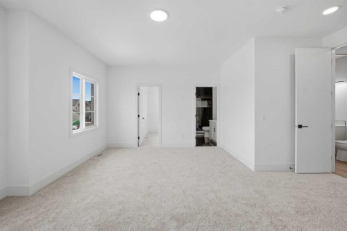 760 Savanna Crescent Ne, Calgary, AB 