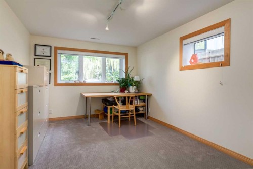 2547 Chicoutimi Drive Nw, Calgary, AB 