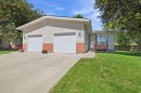112 Dovista Court Se, Calgary, AB 