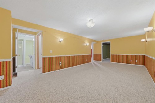 112 Dovista Court Se, Calgary, AB 