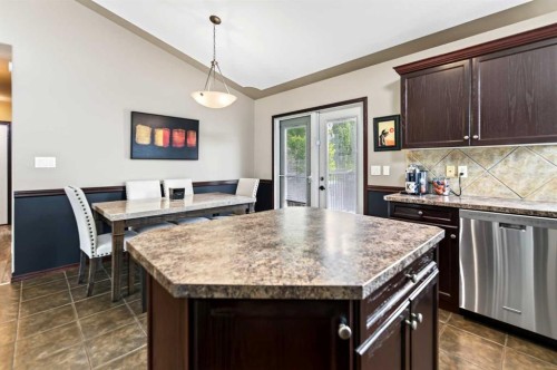 7 Ratcliffe Street, Red Deer, AB 