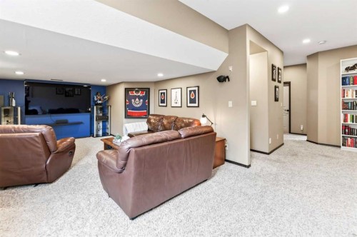 7 Ratcliffe Street, Red Deer, AB 