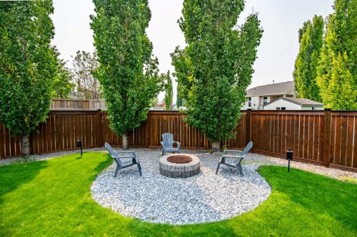 7 Ratcliffe Street, Red Deer, AB 