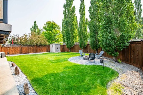 7 Ratcliffe Street, Red Deer, AB 