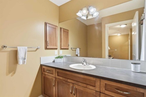 121-308 11 Avenue Nw, High River, AB 