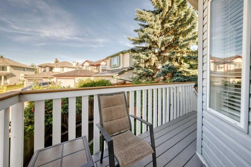 19 Valley Brook Circle Nw, Calgary, AB 