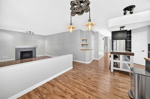 19 Valley Brook Circle Nw, Calgary, AB 