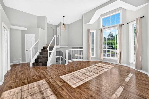 19 Valley Brook Circle Nw, Calgary, AB 