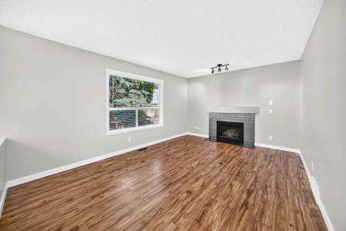 19 Valley Brook Circle Nw, Calgary, AB 