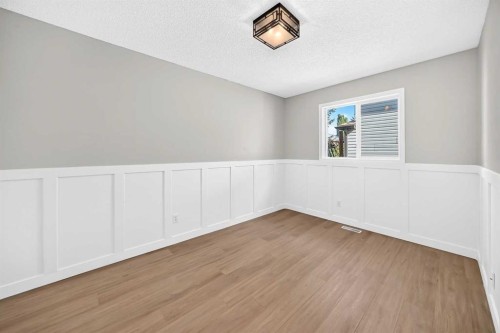19 Valley Brook Circle Nw, Calgary, AB 